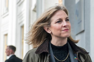 Avusturya Dışişleri Bakanı Beate Meinl-Reisinger 14 Mart 2025 'te Ukrayna' nın Kyiv kentine yaptığı ziyarette. Yüksek kalite fotoğraf