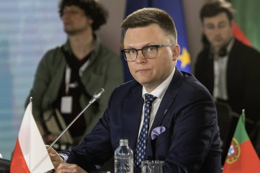 31 Mart 2025 'te Bucha, Ukrayna' daki Bucha Zirvesi forumu sırasında Sejm Szymon Holownia Sözcüsü. Yüksek kalite fotoğraf