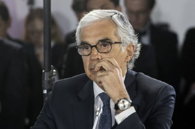 31 Mart 2025 'te Bucha, Ukrayna' da düzenlenen Bucha Zirvesi sırasında Portekiz Cumhuriyeti Meclisi Başkanı Jose Pedro Aguiar-Branco. Yüksek kalite fotoğraf