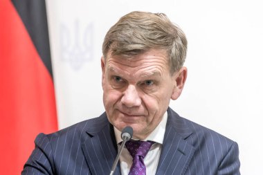 Almanya Dışişleri Bakanı Johann Wadephul, Ukrayna Dışişleri Bakanı Andriy Sybiha ile 30 Haziran 2025 'te Ukrayna' nın Kyiv kentinde düzenlediği ortak basın toplantısında. Yüksek kalite fotoğraf