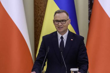 Polonya Cumhurbaşkanı Andrzej Duda, Ukrayna Cumhurbaşkanı Volodymyr Zelenskyy ile 28 Haziran 2025 tarihinde Ukrayna 'nın Kyiv kentinde ortak bir basın toplantısı düzenledi. Yüksek kalite fotoğraf