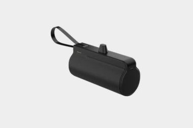 Küçük kapsül batarya güç bankası, kablosuz hızlı şarj. Powerbank Taşınabilir Şarj, telefon için elektrik bankaları. 3d illüstrasyon