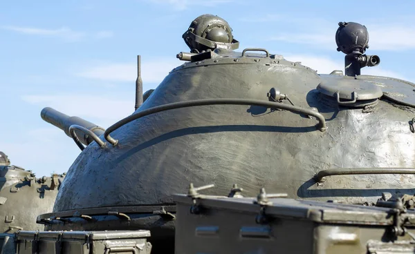 Torre Transportador Pessoal Blindado Tanque Armas Guerra Pesadas Fundo Celeste — Fotografia de Stock