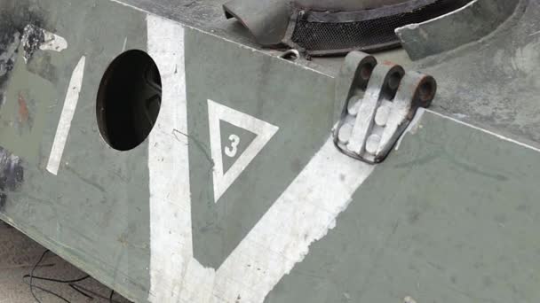 War Ukraine Destroyed Tank Torn Turret Broken Burned Military Tanks — Stock Video