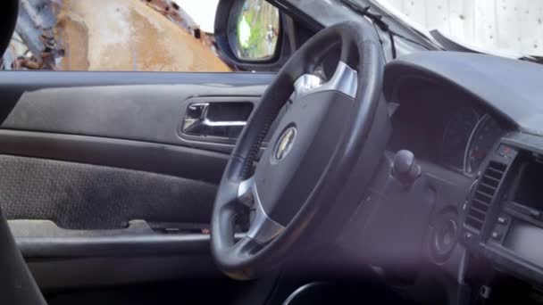 Падіння Внутрішньої Частини Сучасного Автомобіля Після Аварії Детальний Вид Крупним — стокове відео