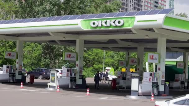 Network Gas Stations Ukraine Okko Does Work Cars Oil Products — Stockvideo