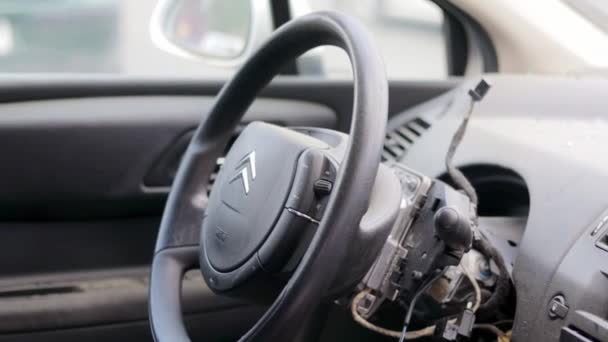 Closeup Steering Wheel Car Accident Drivers Airbags Did Deploy Broken — Vídeo de Stock