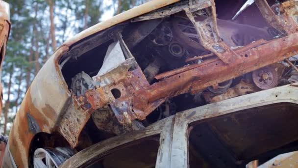 Russian Invasion Ukraine 2022 Destroyed Burned Cars Cars Were Beaten — Stock Video