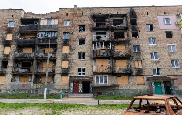 Сожженные Квартиры Многоэтажном Жилом Доме Последствия Войны Украине Здания Поврежденные — стоковое фото