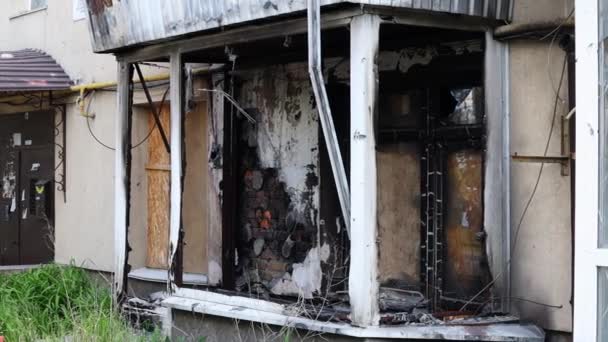 Abgebrannte Wohnung Die Folgen Eines Brandes Aufgrund Eines Kurzschlusses Der — Stockvideo