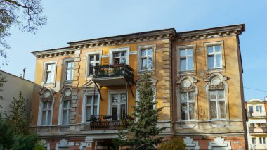 Polonya sokağı sonbaharda fotoğraflandı