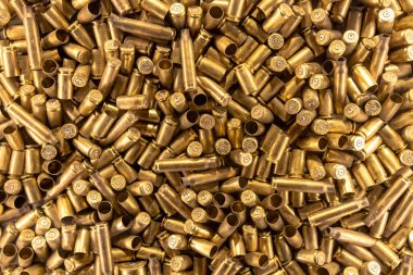 Calgary, Alberta, Kanada. 16 Haziran 2023. Birkaç kullanılmış tabanca mermisi.