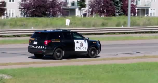 Calgary Alberta Canada Aug 2023 Calgary Police Suv Patrol Vehicle — Stock Video