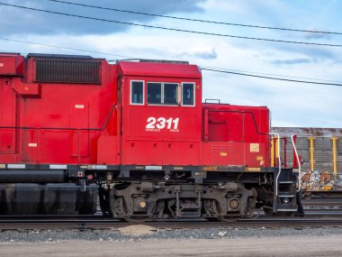Calgary, Alberta, Kanada. 5 Mayıs 2024. Kanada Pasifik Demiryolu tren logosuna yakın plan..