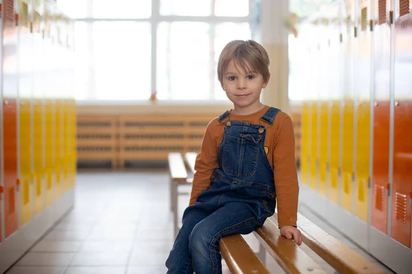 Sweet Blonde Toddler Boy Standing Front Lockers Kindergarden School Hallway — Stock Photo, Image