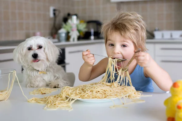 Little Blond Boy Toddler Child Eating Spaghetti Lunch Making Mess — Stock Photo, Image