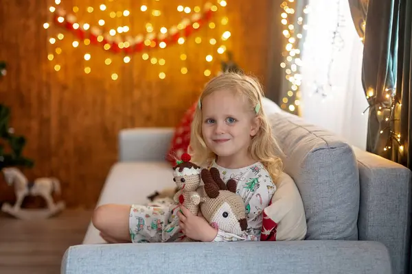 Beautiful Children Blond Kids Siblings Playing Decorated Home Christmas Enjoying — Stock Photo, Image