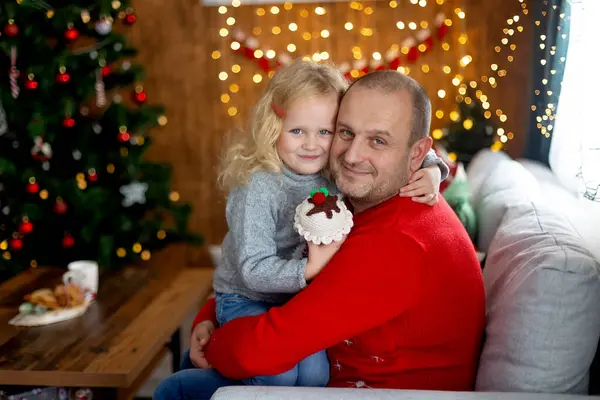 Buona Famiglia Natale Casa Godendo Tempo Qualità Insieme — Foto Stock