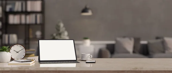 Tablet Portabel Layar Putih Mockup Dengan Keyboard Nirkabel Aksesoris Dan — Stok Foto