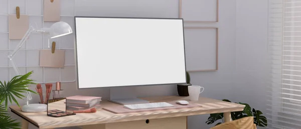 Schöne Minimale Weibliche Arbeitsraum Innenarchitektur Mit Computer Weißen Bildschirm Attrappe — Stockfoto