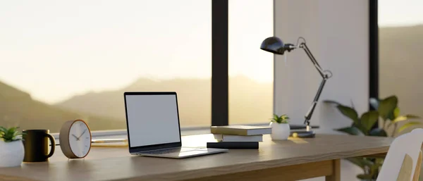 Moderner Minimalistischer Schreibtisch Vor Dem Fenster Mit Laptop Mockup Und — Stockfoto