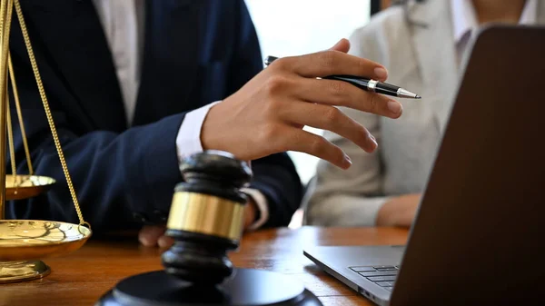 Smart Professional Male Lawyer Business Legal Consultant Giving Legal Advice — Stock Photo, Image