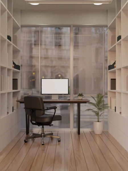 大きな窓 大きな本棚と装飾に対してテーブルの上にコンピュータの白いスクリーンモックアップと北欧のオフィスワークスペースのインテリアデザインを最小限に抑えます 3Dレンダリング 3Dイラスト — ストック写真