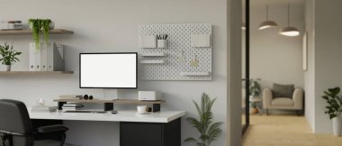 Masaüstü bilgisayarı ve ofis masası olan ofis odası, modern ofis odası. 3d görüntüleme, 3d illüstrasyon. 