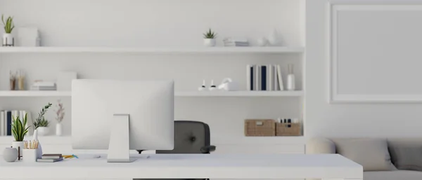 Innenarchitektur Eines Modernen Weißen Büros Mit Computertisch Sofa Eingebauten Regalen — Stockfoto