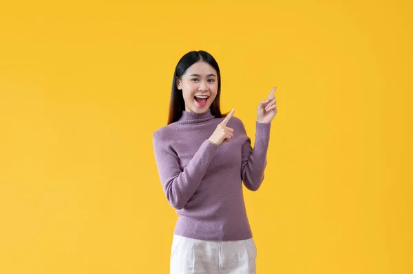 Attractive Asian Woman Smiling Pointing Her Fingers Empty Space Standing — Stock Photo, Image