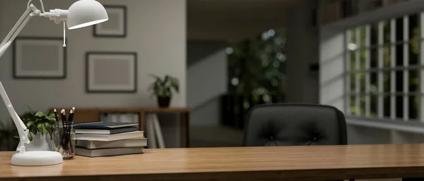 現代のホームオフィスルームに木製の机に製品を表示するためのスペースをコピーします クローズアップ画像 3Dレンダリング 3Dイラスト — ストック写真