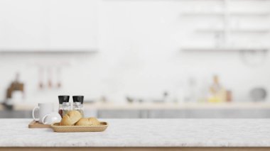 Sergilemek için boş yeri olan mermer tezgah, kahve fincanları ve minimal beyaz bir mutfağın bulanık arka planına sahip bir ekmek sepeti. 3d görüntüleme, 3d illüstrasyon.