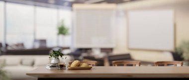 Uzun ahşap bir masanın yakın plan görüntüsünde çağdaş bir oturma odasında bir ekmek sepeti, bir kahve fincanı, kitaplar ve bir dekor bitkisi yer alır. 3d görüntüleme, 3d illüstrasyon