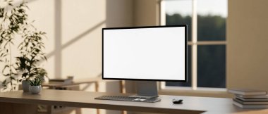 Modern, minimalist bir ofisin ahşap masasında beyaz ekran maketi olan bir bilgisayar ya da penceresinden gün doğumuyla gelen özel bir ofis. Görüntüyü yaklaştır. 3d görüntüleme, 3d illüstrasyon