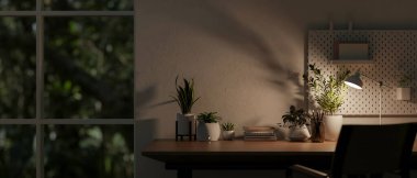Geceleri odanın penceresinin yanındaki ahşap bir masa masa masa lambası ile aydınlatılır ve minimalist bitkilerle süslenir, rahat bir gece atmosferi yaratır. ev çalışma alanı, 3d görüntüleme, 3d illüstrasyon