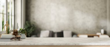 Çağdaş bir oturma odasının bulanık arka planına sahip kitapların ve kırtasiyelerin yer aldığı minimalist taş bir masanın üzerinde ürünlerin sergilendiği bir alanın yakın plan çekimi. 3d görüntüleme, 3d illüstrasyon