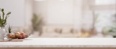 Çağdaş lüks bir oturma odasının bulanık arka planına sahip ürünleri yemek masasında sergilemek için boş bir yer. 3d görüntüleme, 3d illüstrasyon