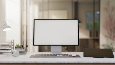 Modern bir grafik tasarım ofisinde beyaz ekran modeli, grafik tableti ve dekoratif öğeleri olan bir bilgisayar bulunur. 3d görüntüleme, 3d illüstrasyon