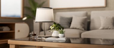 Konforlu oturma odasının ortasındaki cam masa ve dekoratif eşyalarla dolu ahşap masa. 3B görüntüleme, 3B Görüntü.