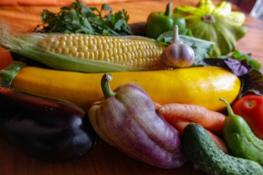 Mevsimsel yaz sebze yaşamı