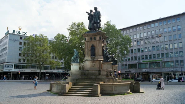 Johannes Gutenberg Monument Inaugurated 1858 Memorial Fountain Rossmarkt Sculptural Work — Zdjęcie stockowe