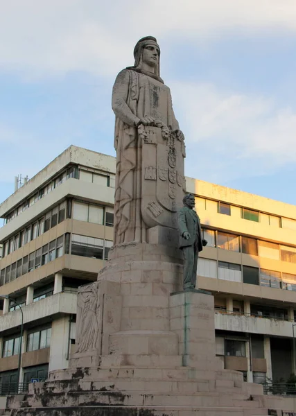 Памятник Антонио Хосе Альмеде Шестому Президенту Португалии 1919 1923 Год — стоковое фото