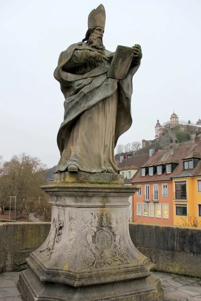 Statua San Bruno Sul Ponte Vecchio Alte Mainbruecke Fortezza Marienberg — Foto Stock