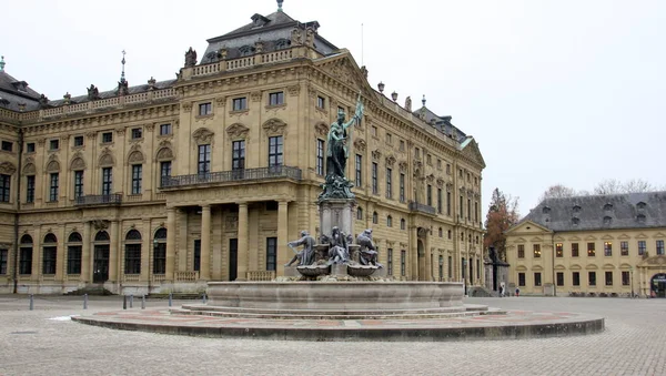 Frankonianbrunnen Sculptures Decorated Neo Baroque Fountain Residenzplatz Front Archbishopric Palace — Stock Photo, Image