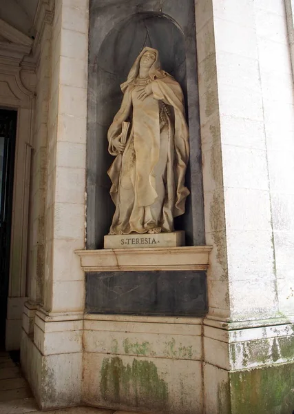 Teresa Dekoracje Rzeźbiarskie Bazyliki Pałacu Klasztoru Mafra Portugalia Września 2021 — Zdjęcie stockowe