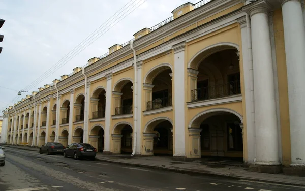 Great Gostiny Dvor Historic Retail Shopping Center Lomonosov Street Elevation — Stock Photo, Image