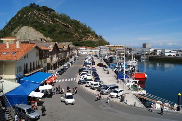 Balıkçılık Limanı Marina Arka Planda San Anton Dağı Getaria Bask — Stok fotoğraf