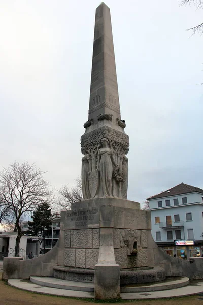 Alice Obelisk Monumento Dedicado Gran Duquesa Alice Instalado 1902 Wilhelminenplatz — Foto de Stock