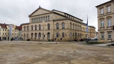 Schlossplatz 'daki Landestheater Coburg, Neoklasik Tiyatrosu, mevcut bina 1840 yılında tamamlandı, Coburg, Almanya - 31 Ocak 2023