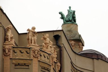 Devlet Tiyatrosu Cottbus, Devlet Tiyatrosu, Jugendstil 'de inşa edildi, 1908 yılında açıldı, dış, Cottbus, Brandenburg, Almanya - 5 Mayıs 2012